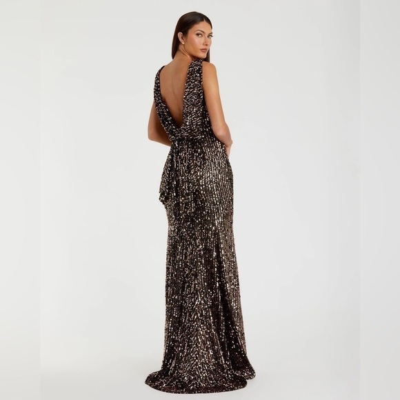 IEENA FOR MAC DUGGAL NWT 26331 Cowl Back Boat Neck Sequined Evening Gown - Picture 3 of 10